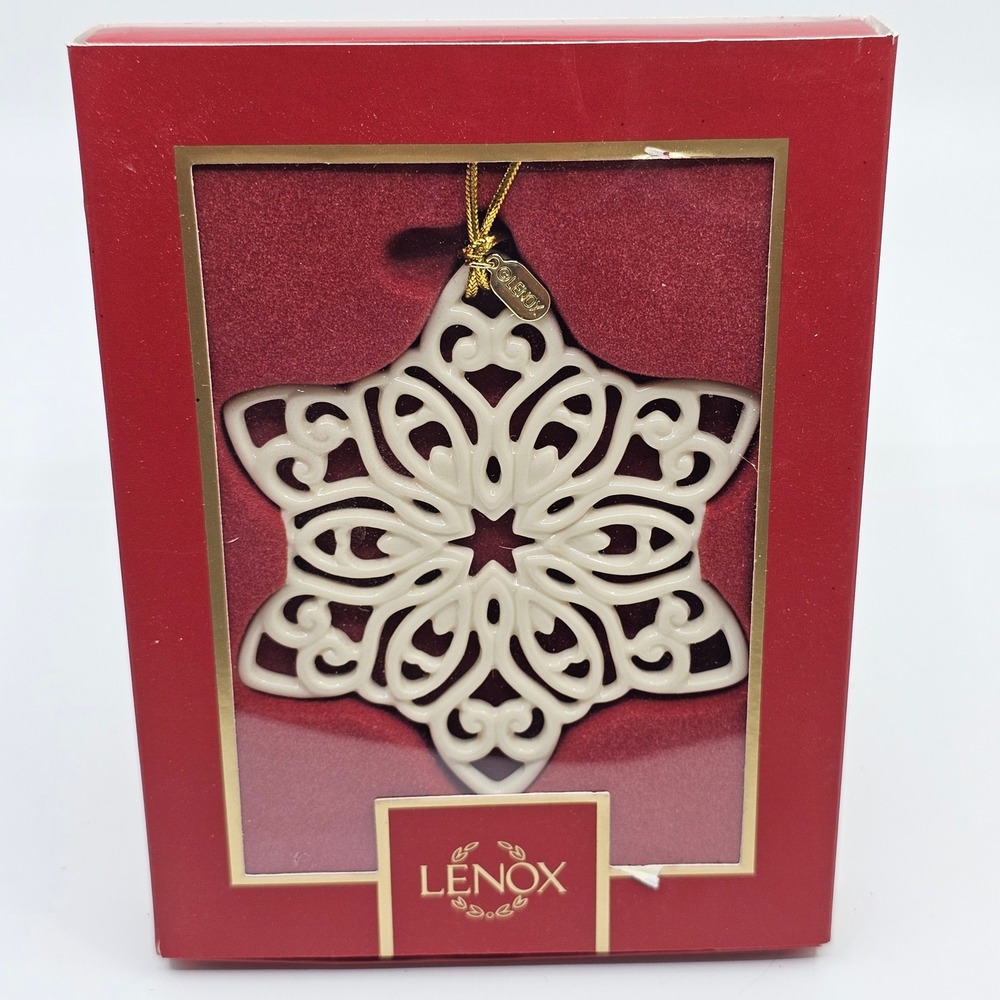 Lenox 2022 Snow Fantasies Snowflake Ornament Ivory Porcelain Pierced